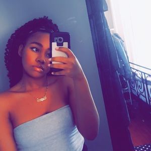 Meet your Posher, Shemari